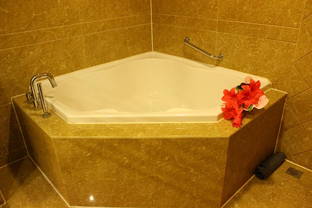 Hotel Yitel à Shanghai Extérieur photo