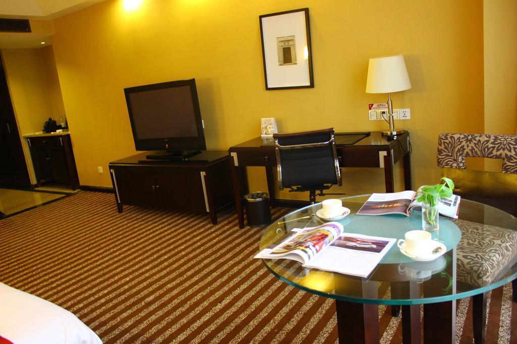 Hotel Yitel à Shanghai Extérieur photo